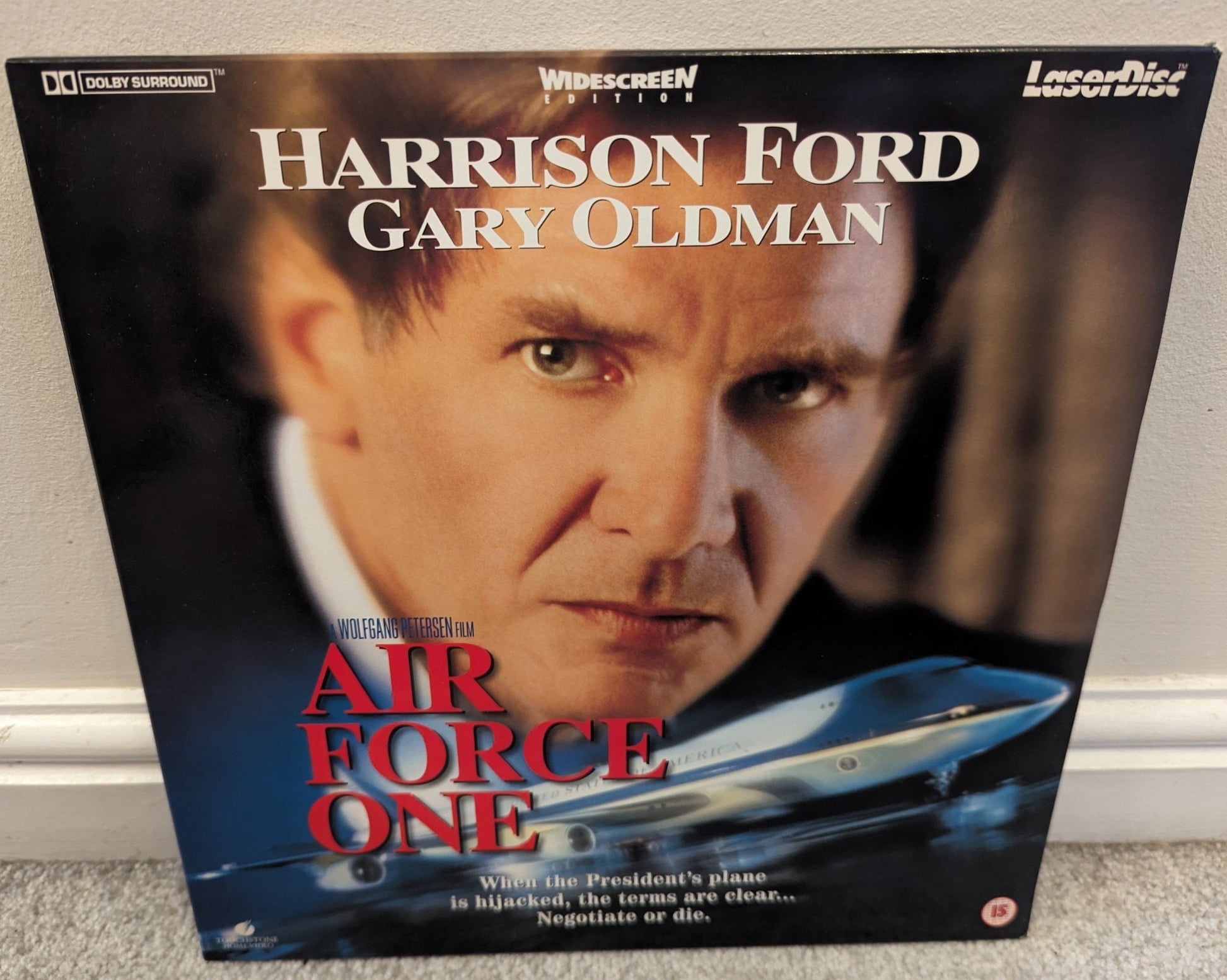 Air Force One (1997) Laserdisc PAL - Flippin Retro Video Shop