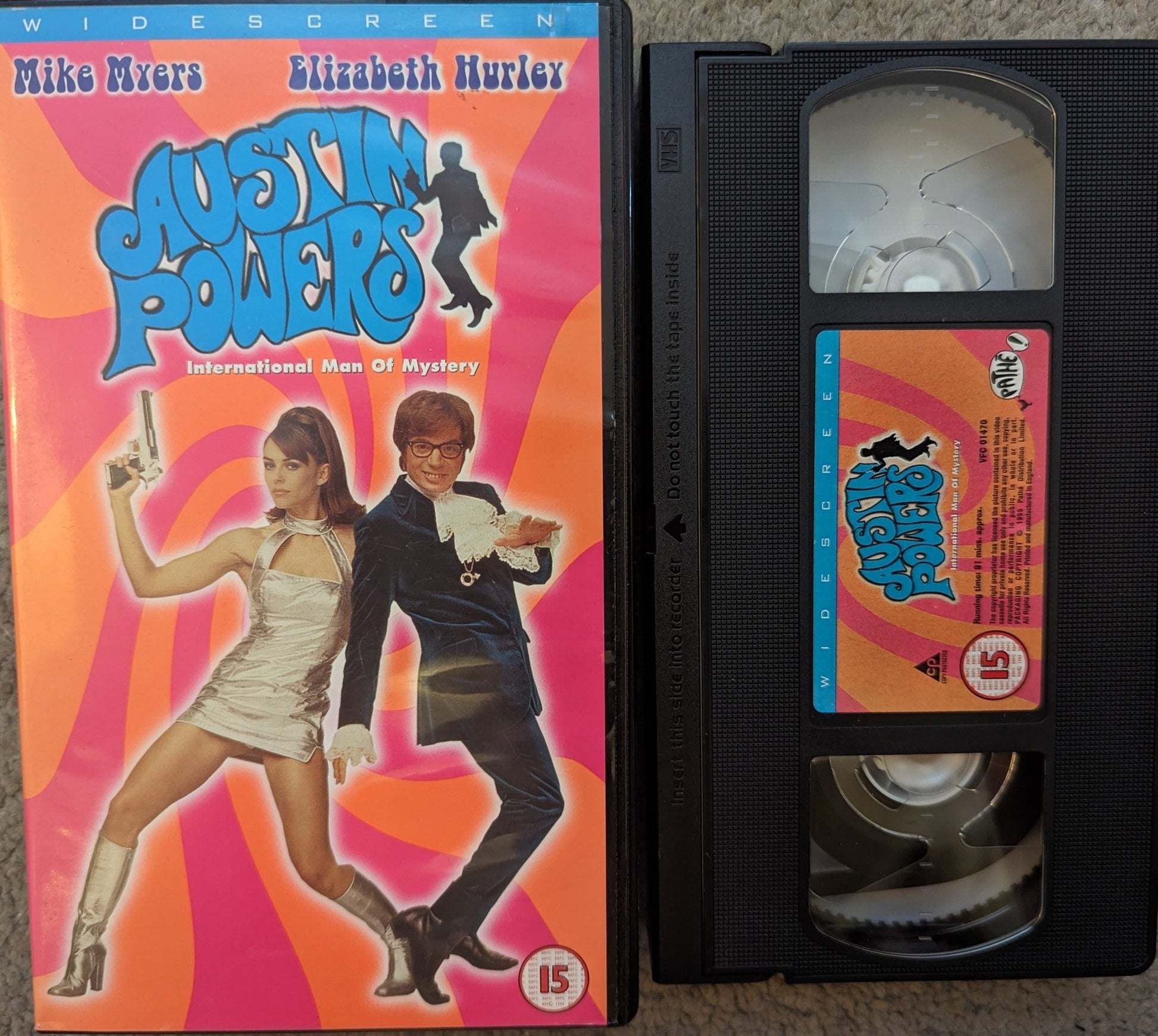 Austin powers International Man Of Mystery (1997) VHS Video Wide - screen - Flippin Retro Video Shop