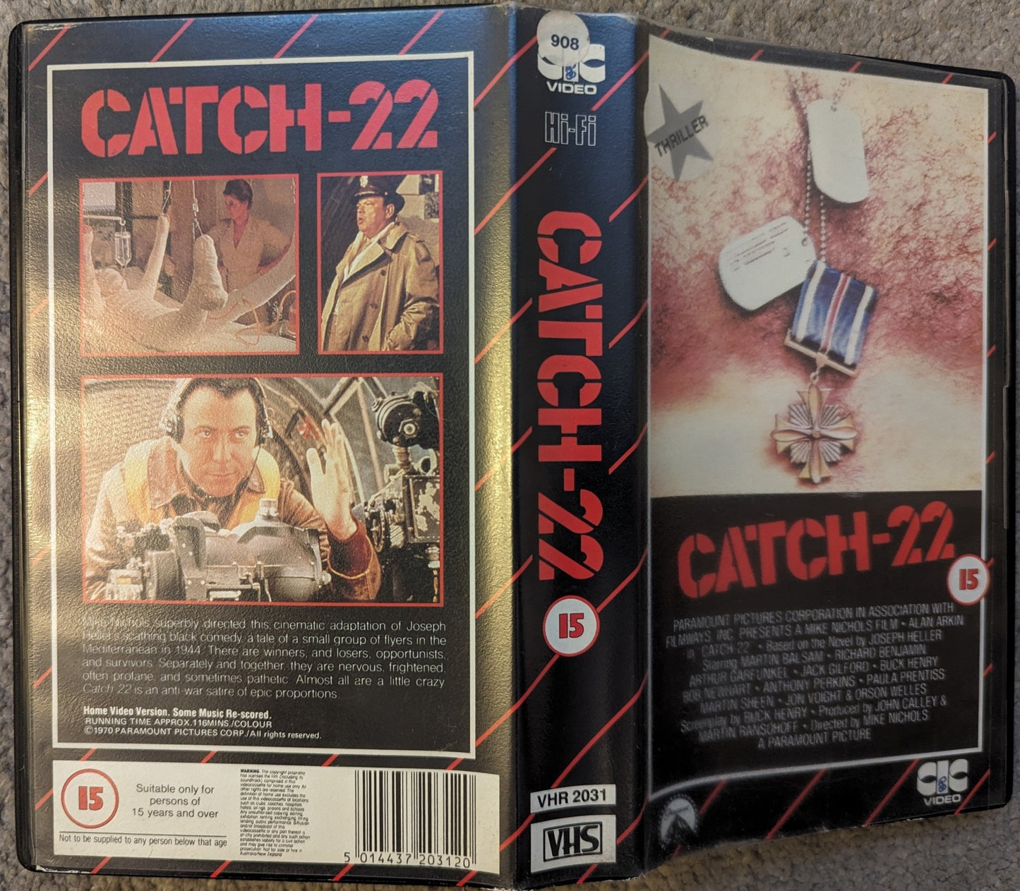 Catch 22 (1970) VHS Video CIC - Flippin Retro Video Shop