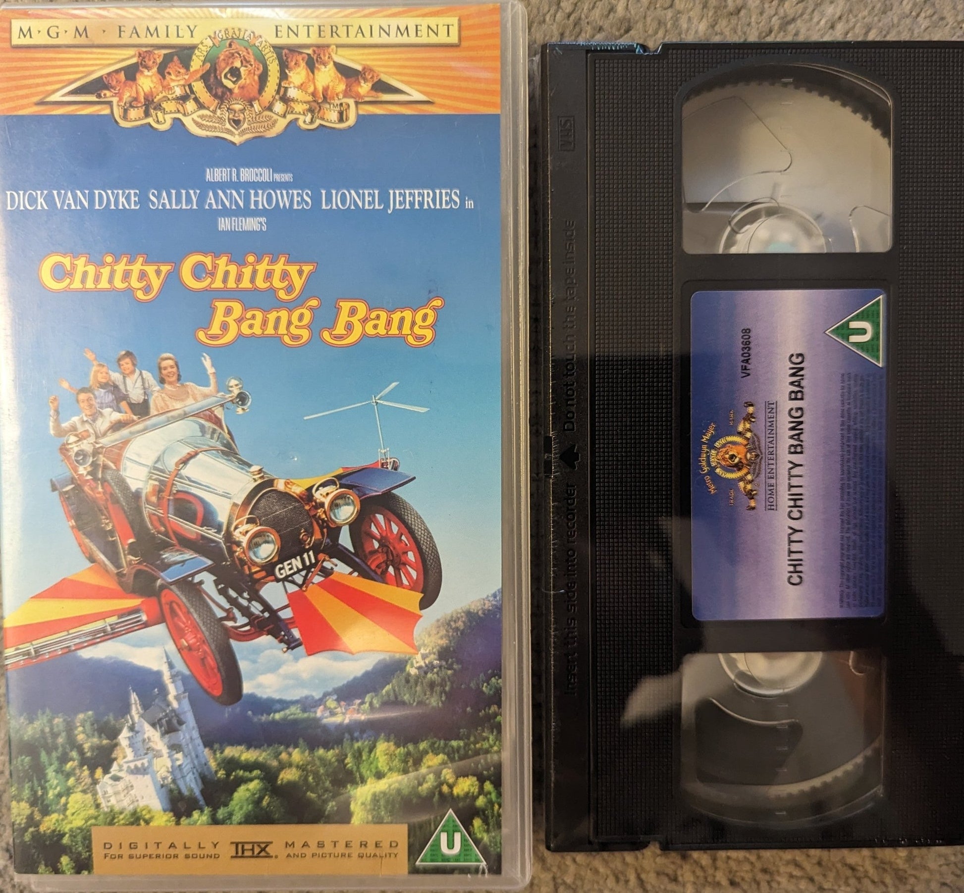 Chitty Chitty Bang Bang (1968) VHS Video *Sealed* - Flippin Retro Video Shop