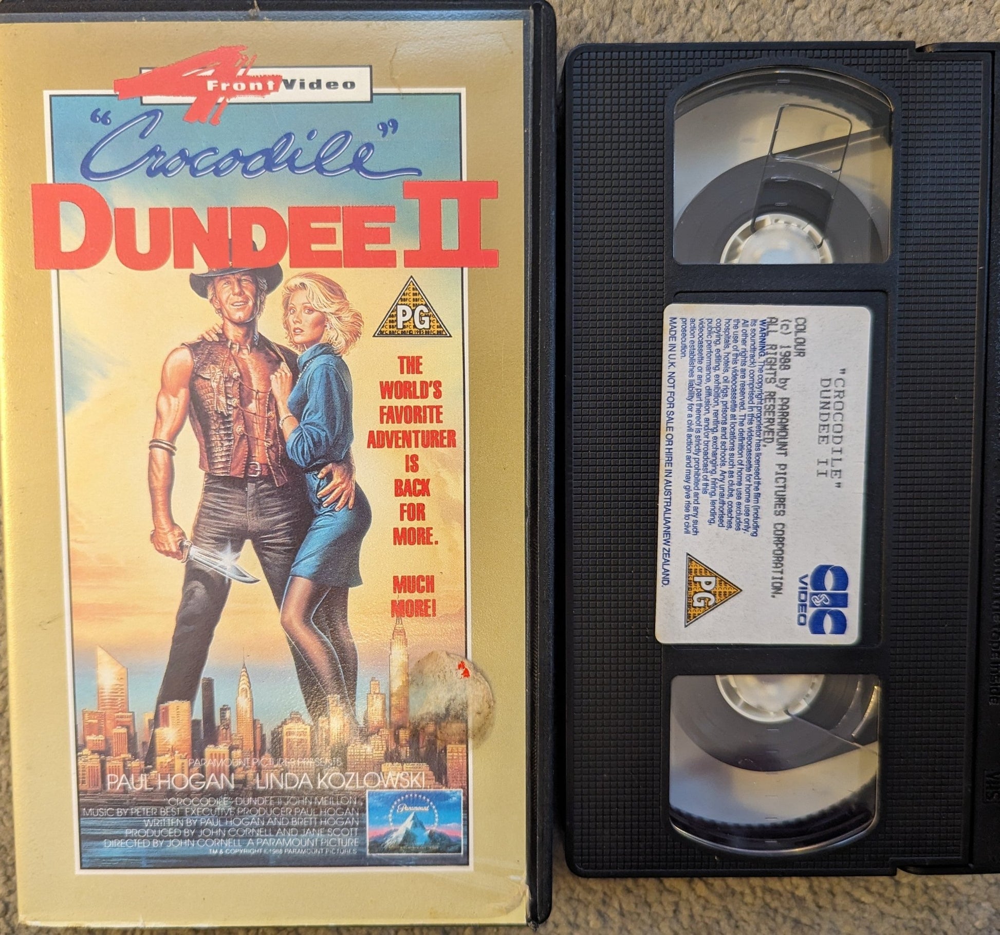 Crocodile Dundee 2 (1988) VHS Video - Flippin Retro Video Shop