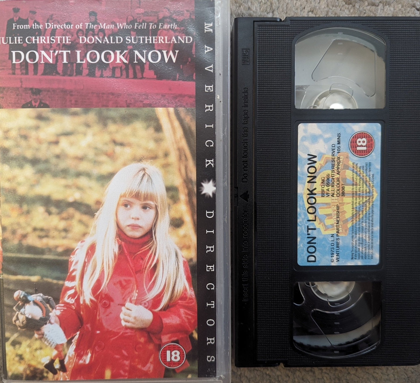 Don't Look Now (1973) VHS Video - Flippin Retro Video Shop