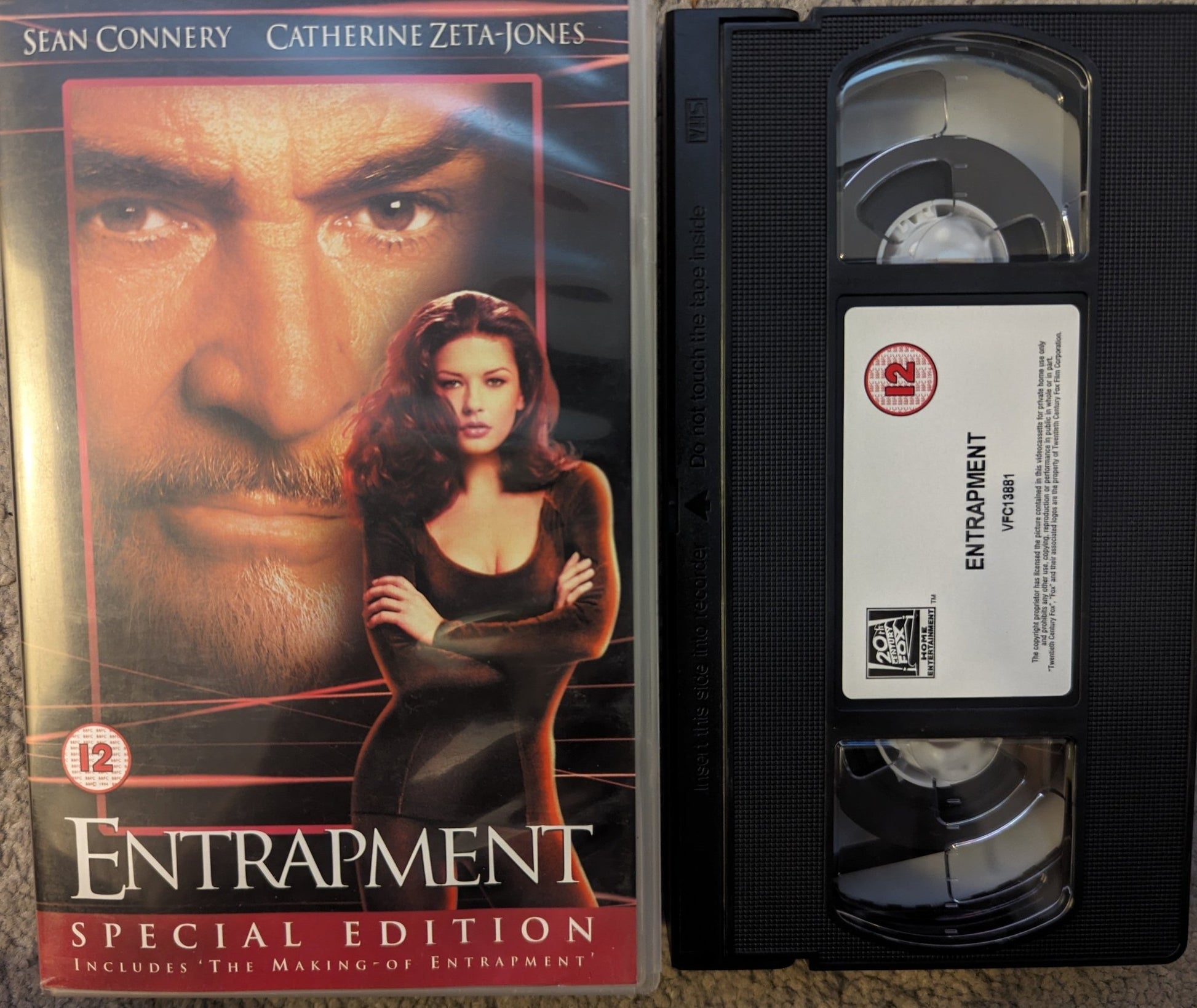 Entrapment (1999) VHS Video - Flippin Retro Video Shop