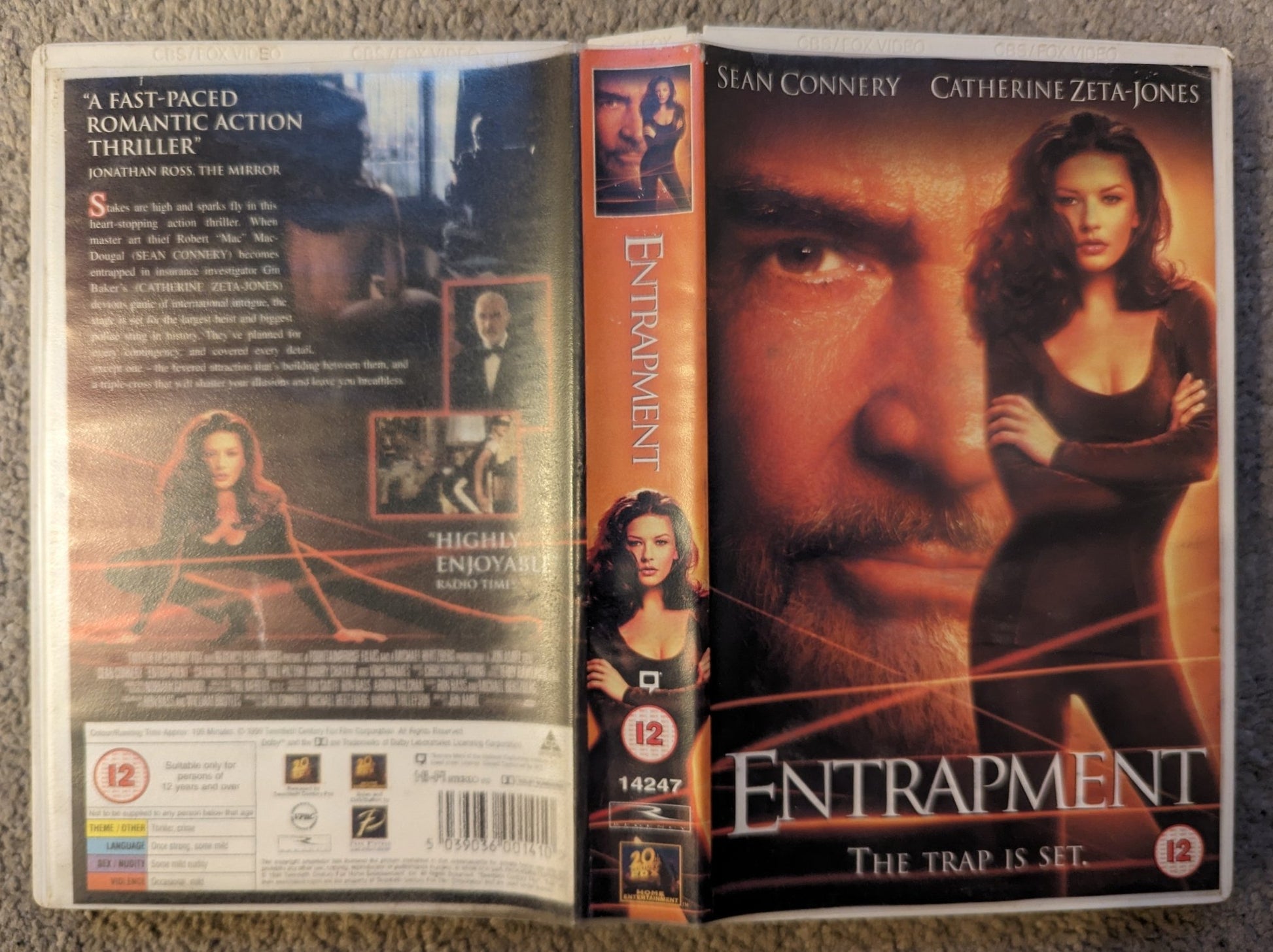 Entrapment (1999) VHS Video Ex Rental - Flippin Retro Video Shop