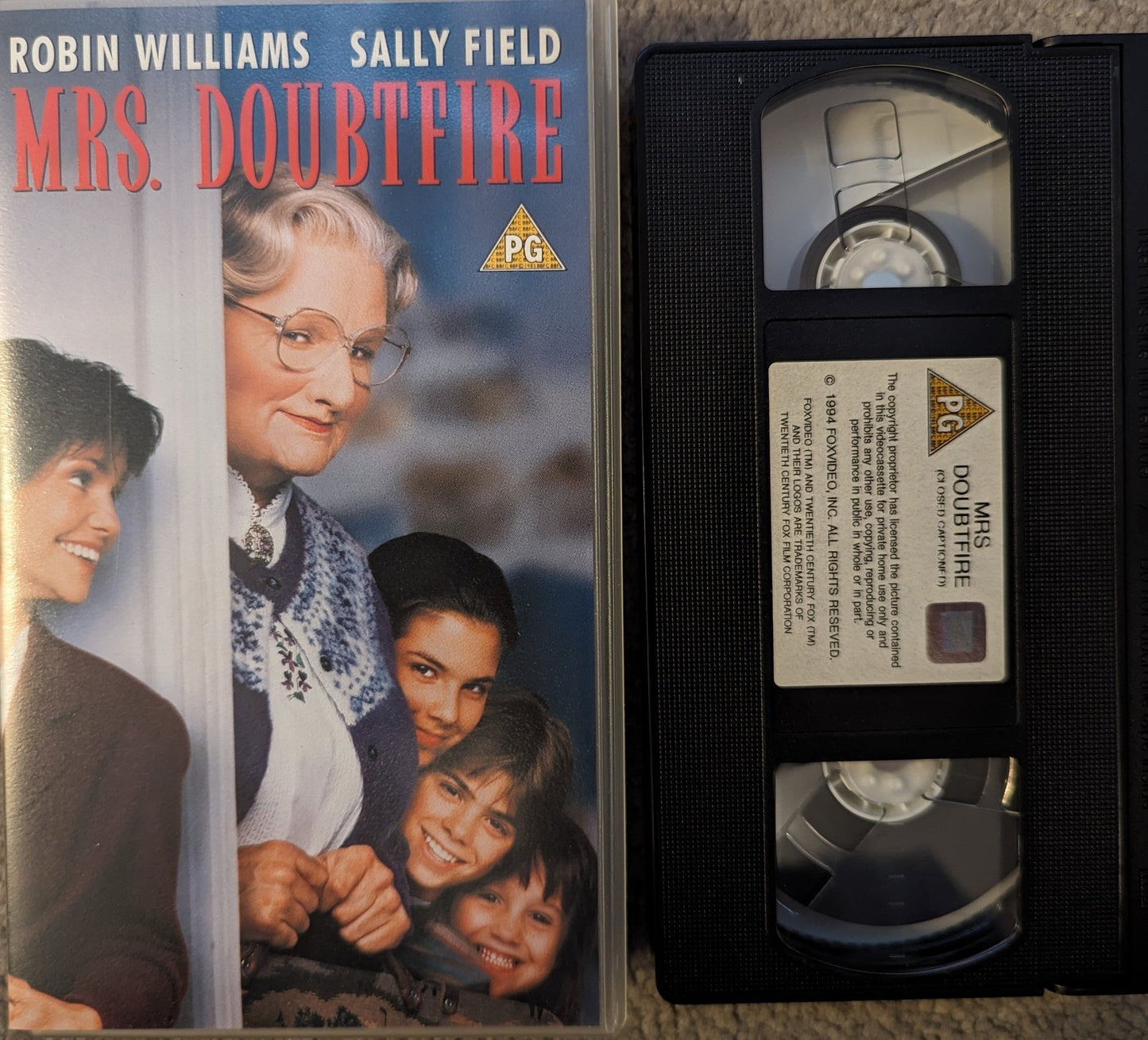 Mrs Doubtfire (1993) VHS Video - Flippin Retro Video Shop