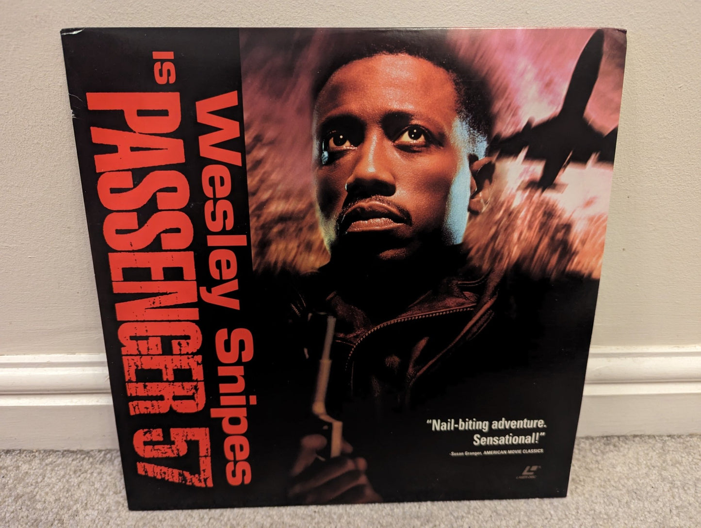 Passenger 57 (1992) Laserdisc NTSC - Flippin Retro Video Shop