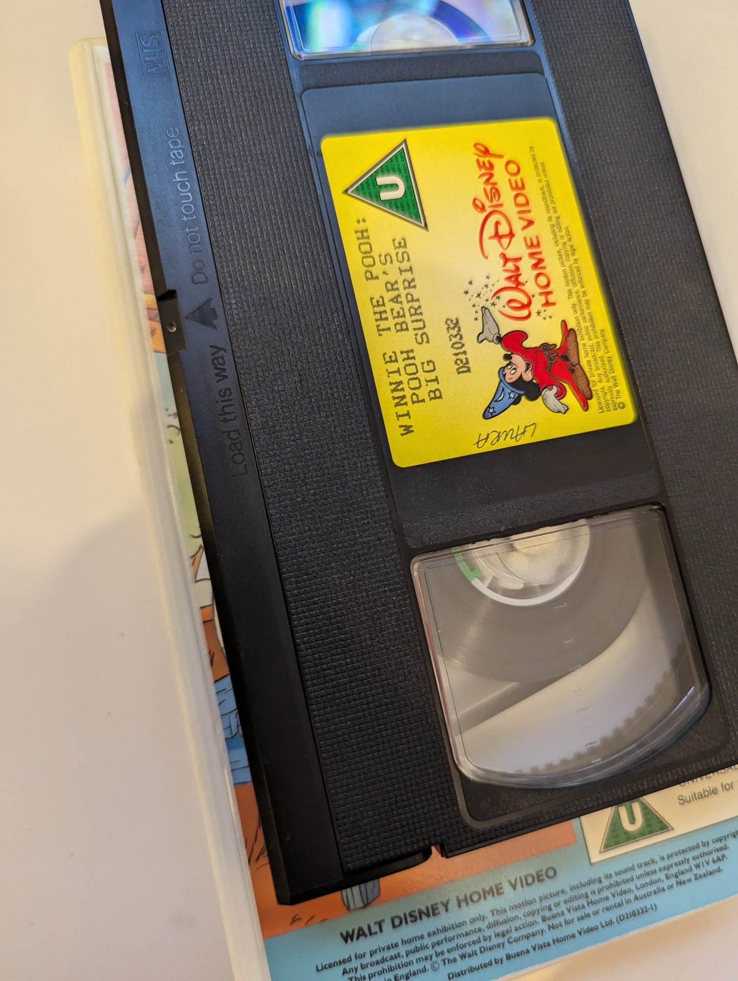 Winnie The Pooh - Pooh's Big Surprise VHS Video