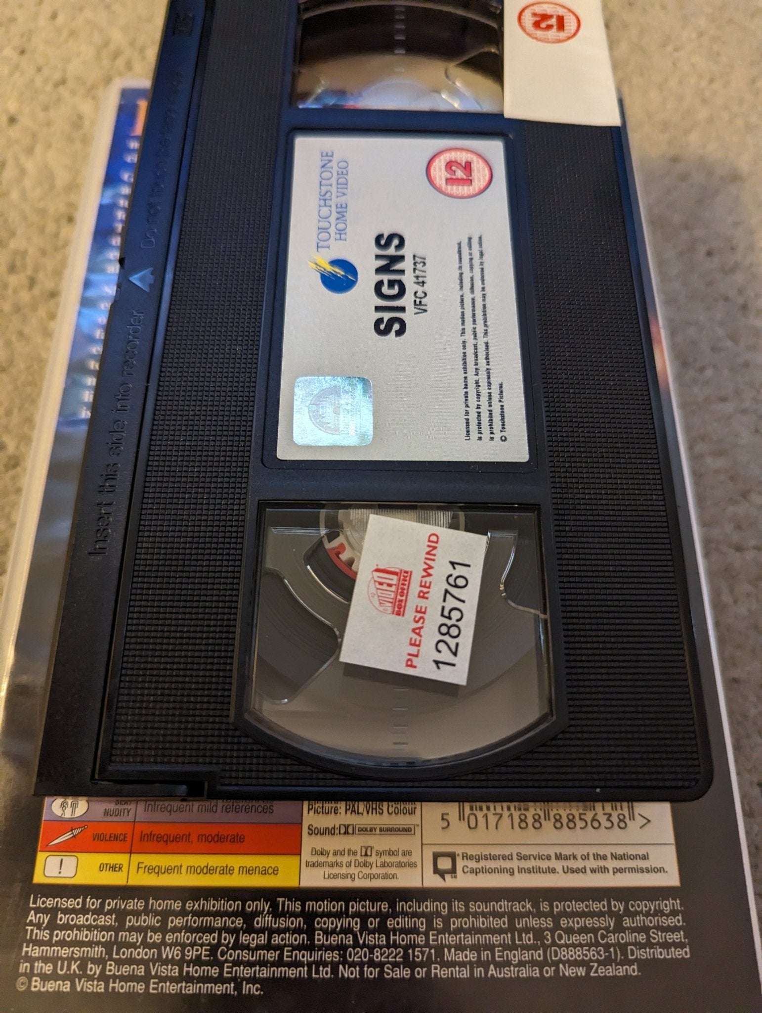 Signs (2002) VHS Video Ex Rental - Flippin Retro Video Shop