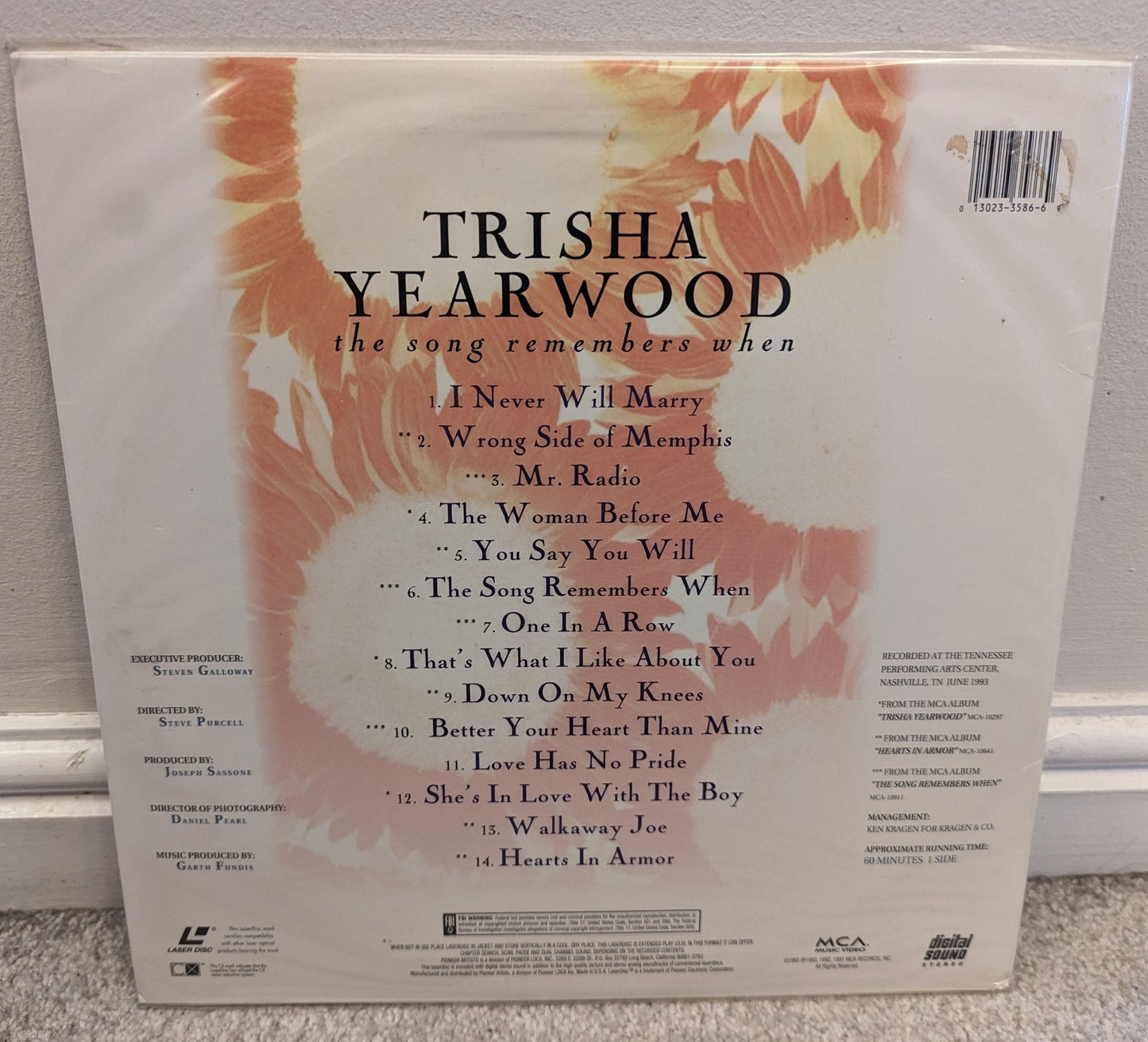 Trisha Yearwood Laserdisc NTSC - Flippin Retro Video Shop